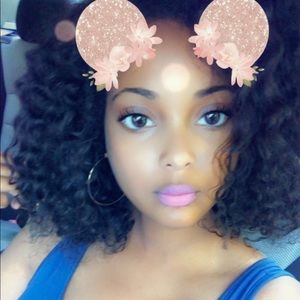 Meet your Posher, Keely